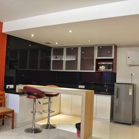 Satkar Paradise Aparthotel Manipal Exterior photo